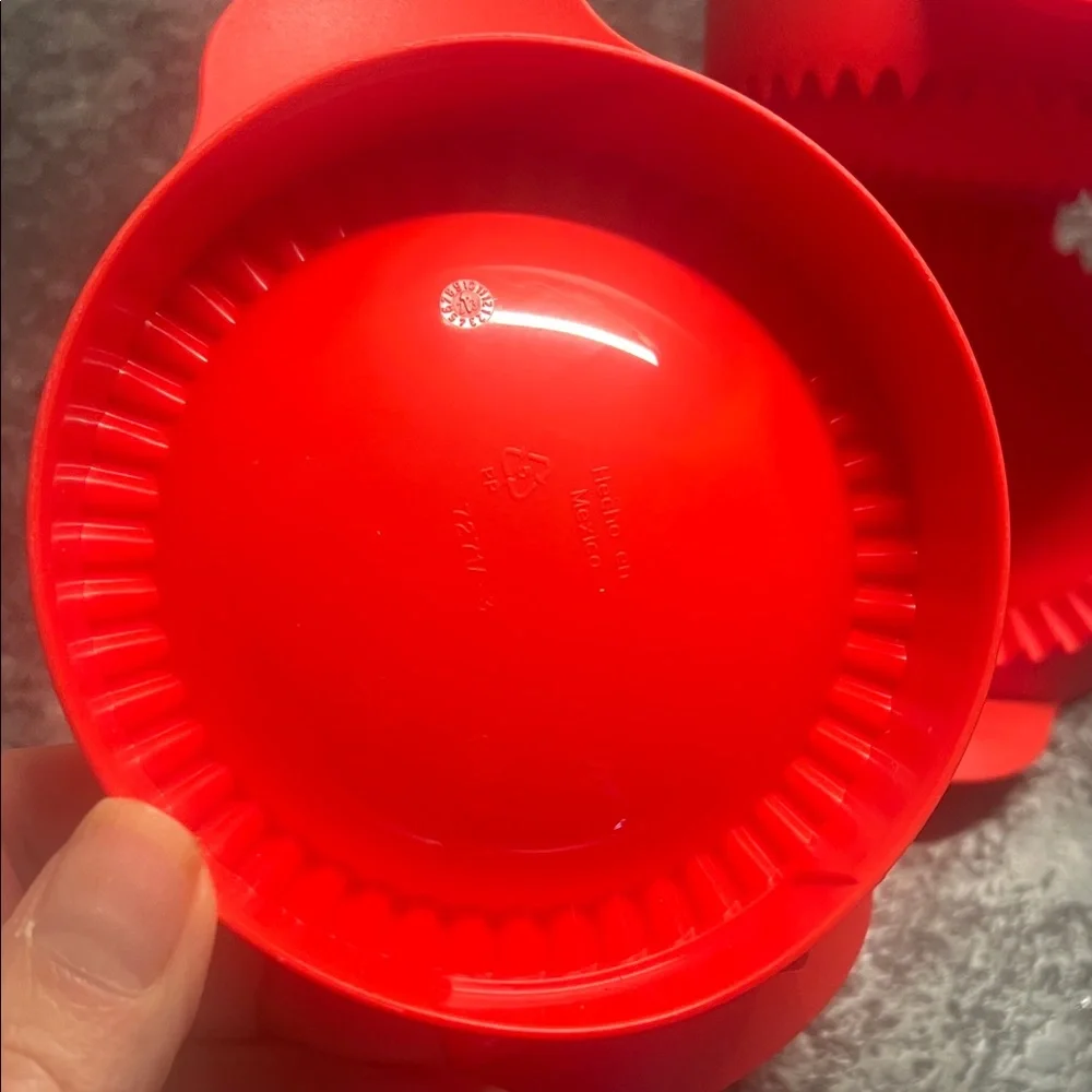 Set of 2 Vintage Tupperware Mini Pie Molds. New in pkg. ravioli, empanadas etc